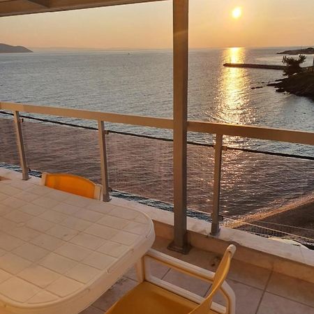 Sunset_Apartments Only 15 Meters From The Sea Néos Marmarás Exterior foto